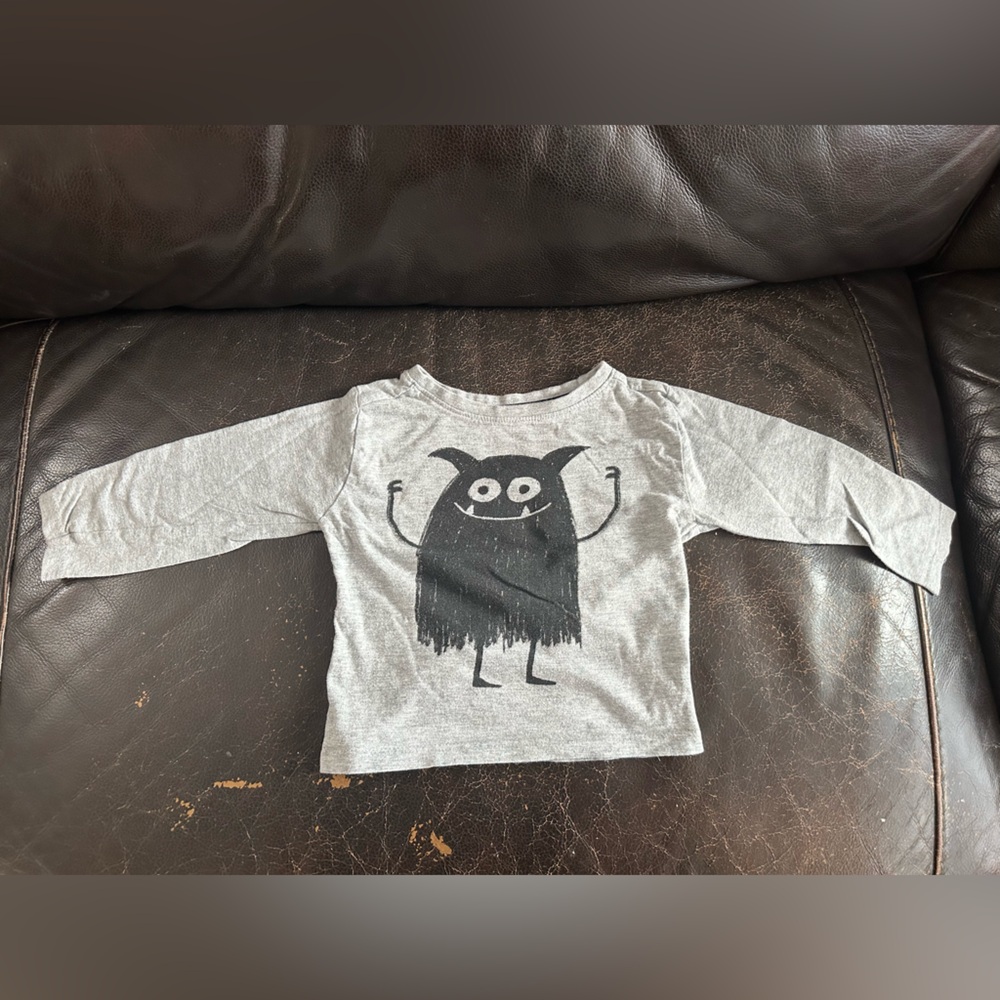 Adorable Gray Monster Long Sleeve Tee for Kids